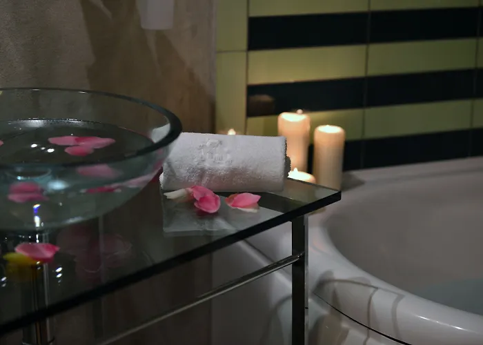 Ξενοδοχείο Robur Marsorum Diffuso Rocca di Mezzo