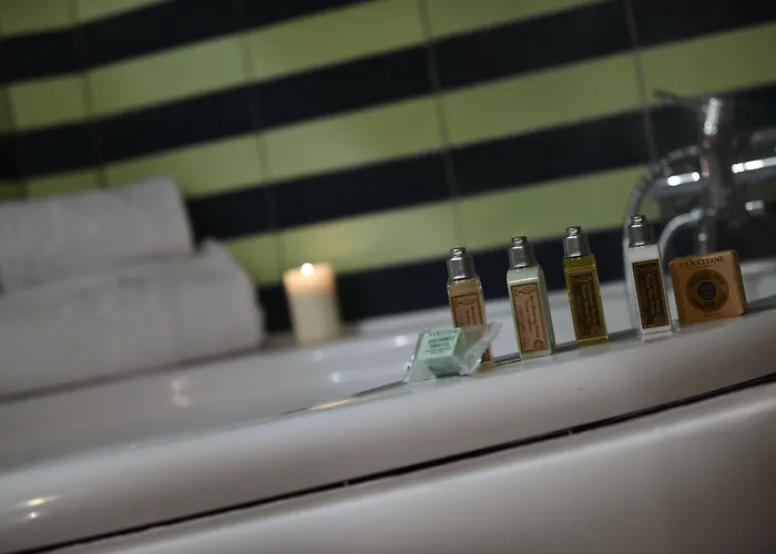 Robur Marsorum Diffuso 4*