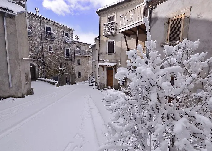 Robur Marsorum Diffuso Ξενοδοχείο Rocca di Mezzo