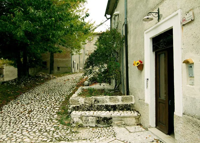 Robur Marsorum Diffuso Ξενοδοχείο Rocca di Mezzo